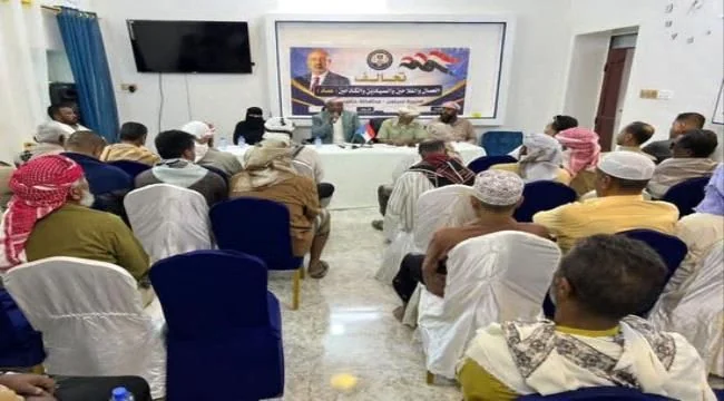 اجتماع تنظيمي لـ «تحالف الكادحين» في سيئون يشدد على التنسيق الميداني وتبني مطالب أبناء حضرموت
