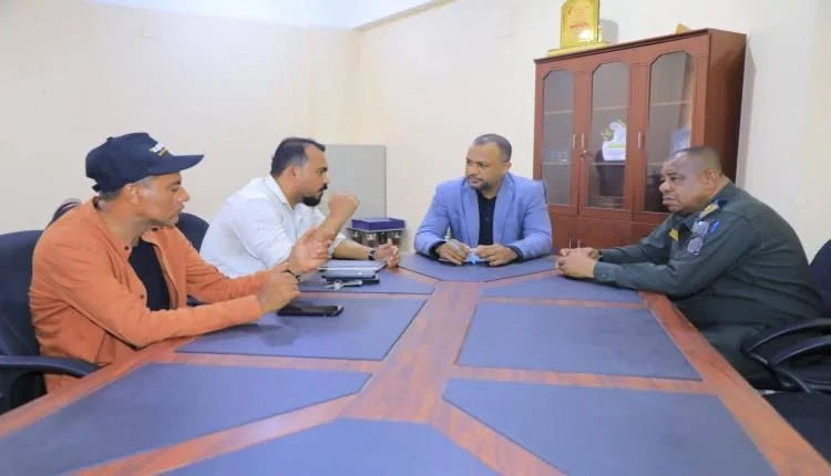 تحت الأضواء الكاشفة.. ملعب بارادم يحتضن نهائي كأس البلدة بين شعب حضرموت وسمعون الشحر الجمعة المقبلة