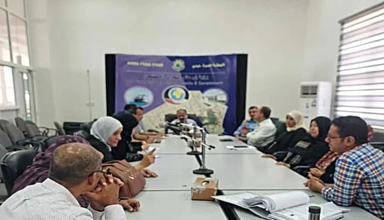 عدن.. تحركات حاسمة لإزالة الاستحداثات واستعادة أراضي المنطقة الحرة عقب حكم قضائي