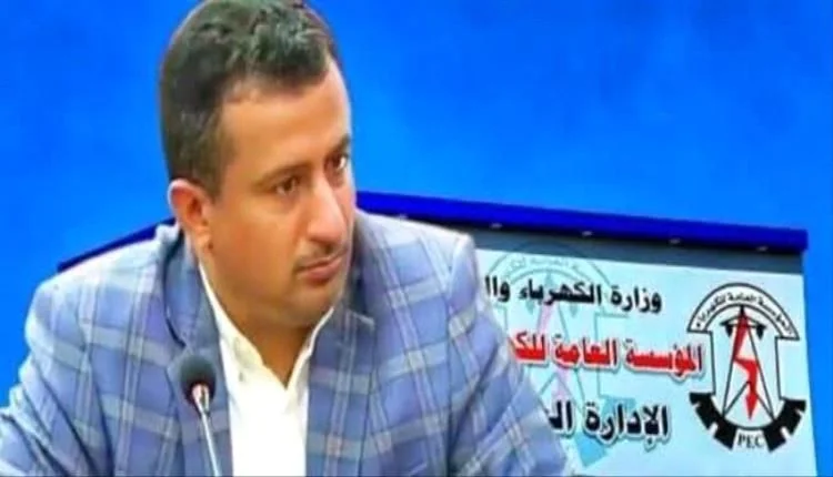 تدخل مدير كهرباء عدن يعيد التيار لحي سكني بعد انقطاع ليلي وسط تحديات الخدمة
