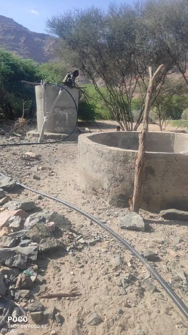 أزمة مياه خانقة تدفع أهالي وادي سبسب بأبين لتوجيه مناشدة عاجلة لإنقاذ بئر المشروع العام