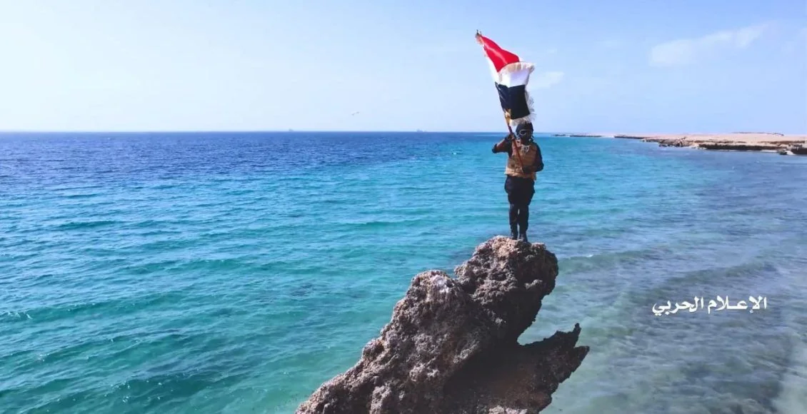 تقارير تكشف عن اتصالات سعودية مع إسرائيل وتواجد مستشارين أمريكيين عقب التطورات الميدانية في الساحل الغربي