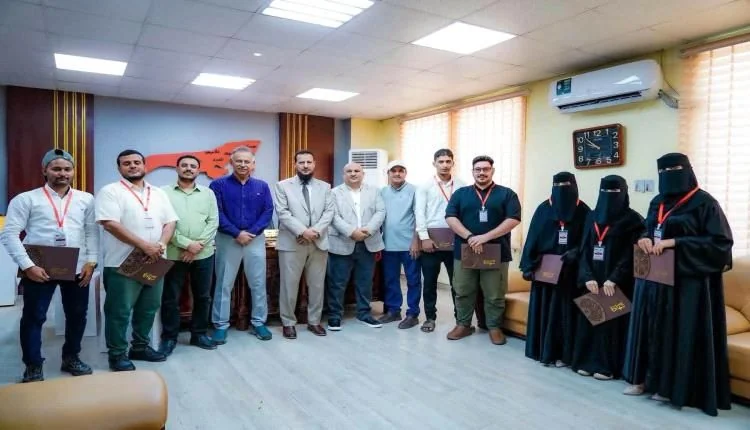 تكريم النخبة المتفوقة في معاهد التعليم الفني والتدريب المهني بالعاصمة عدن