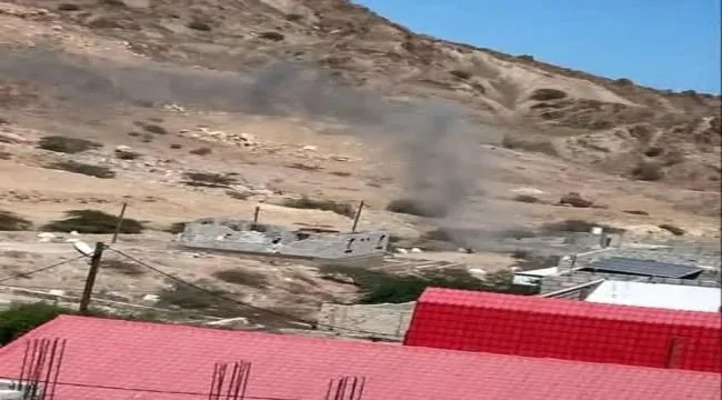 غارة جوية بطائرة مسيرة تستهدف مركبة في مدينة المكلا بساحل حضرموت