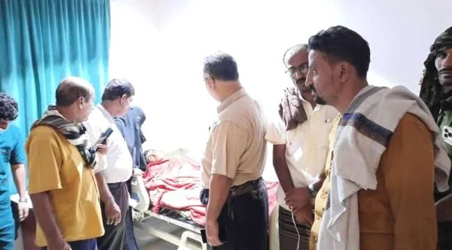نزول ميداني لوفد الجمعية الوطنية لمتابعة أوضاع جرحى شبوة في مستشفيات حضرموت