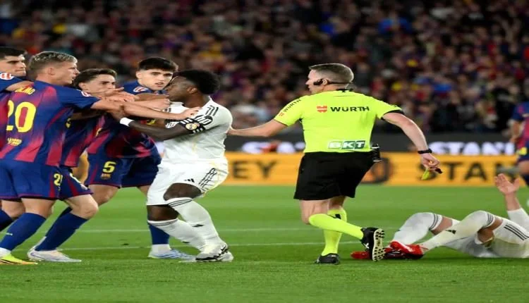 مدافع ريال مدريد راؤول أسينسيو يواجه تطورات قضائية متلاحقة وإدانة مرورية في إسبانيا