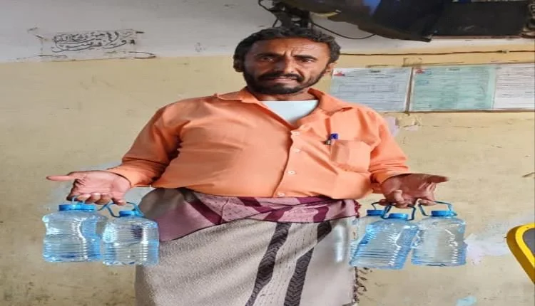 حملة رقابية مكثفة تستهدف محطات المياه ومصانع الثلج في مديرية عتق