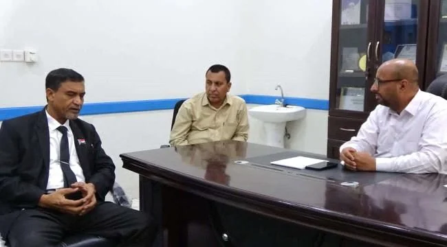 قيادة الانتقالي تتفقد احتياجات مركز الأورام بوادي حضرموت لتأمين استمرار العلاج المجاني