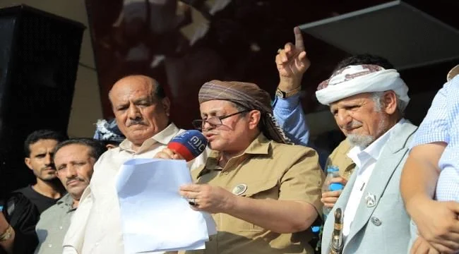 حشود مليونية في محافظات الجنوب إحياءً لذكرى 14 أكتوبر وتأكيداً على حماية الأرض