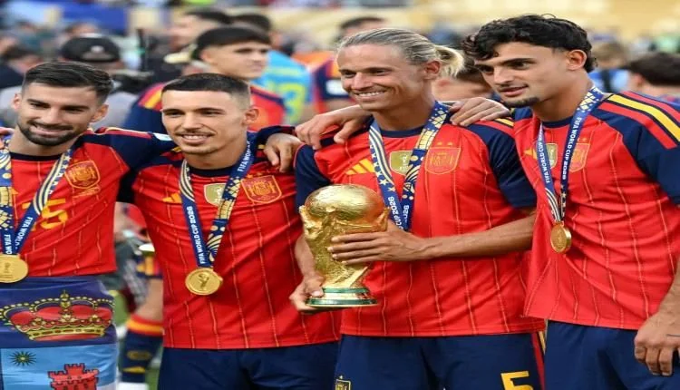 ماركوس يورينتي يعلن اعتزاله اللعب الدولي مع المنتخب الإسباني عقب التتويج بمونديال 2026