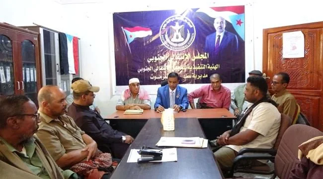 قيادي انتقالي وادي حضرموت يتفقد سير التسجيل بالتعبئة العامة في ساه