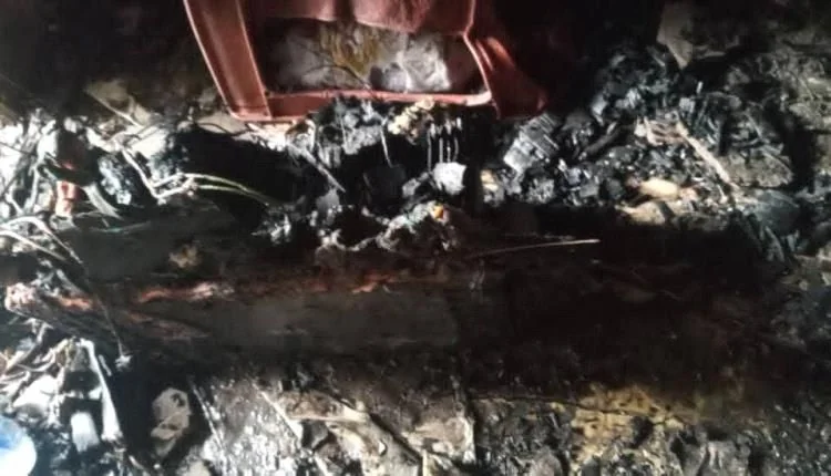 حريق يلتهم منزل عائلة الصحفية فاطمة رشاد بالكامل في عدن