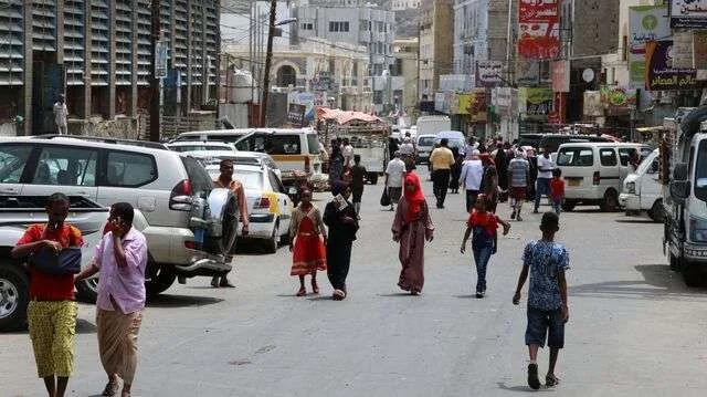 اتهامات لجهات مدعومة من التحالف بتجنيد قاصرين من عدن للقتال في جبهات لحج