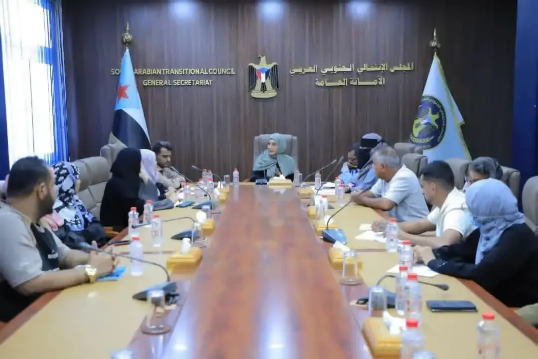 هيئة التخطيط والتنظيم تبحث الأداء المؤسسي وتحضيرات إطلاق مركز التدريب