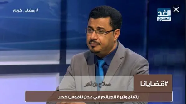 مقترح ساخر للصحفي صلاح بن لغبر يدعو لتشكيل ألوية من مسؤولي وناشطي عواصم الشتات للزحف نحو صنعاء