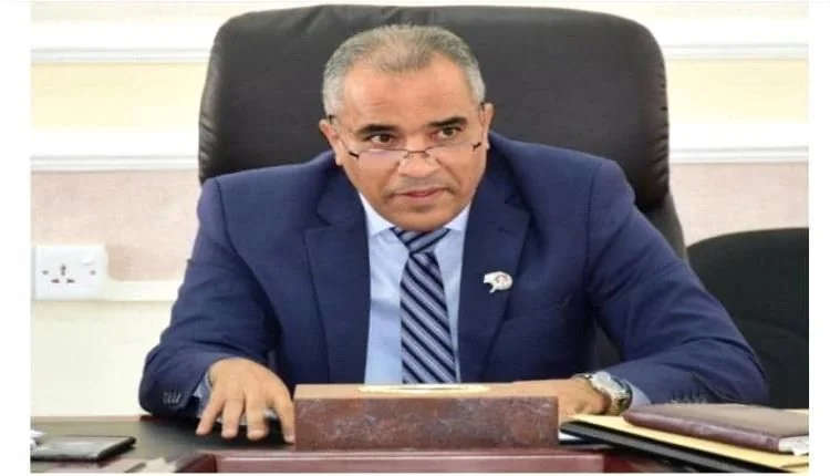 إشادة بالتواصل المباشر لوزير التربية والتعليم مع متفوقي الثانوية العامة