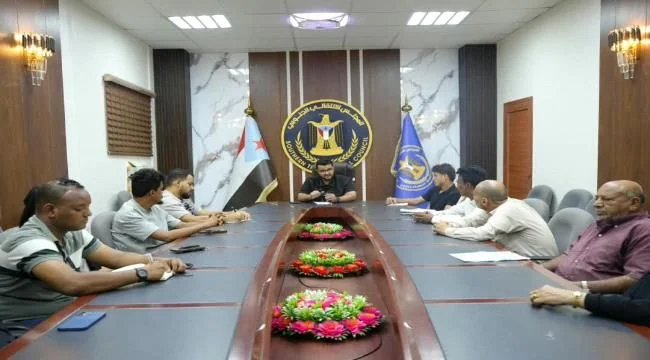 انتقالي عدن يناقش التحضيرات الإعلامية لفعالية جماهيرية مرتقبة لدعم القضية الجنوبية