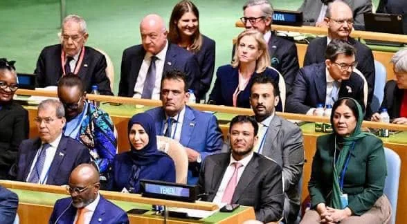 انتقادات لتمثيل المحافل الدولية وتساؤلات حول غياب التفويض الشعبي
